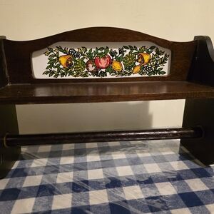 Corningwqre Shelf Paper Towel Holder